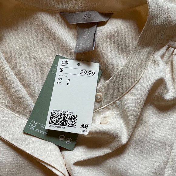 H&M Midi Cream colored Dress - Picture 2 of 2